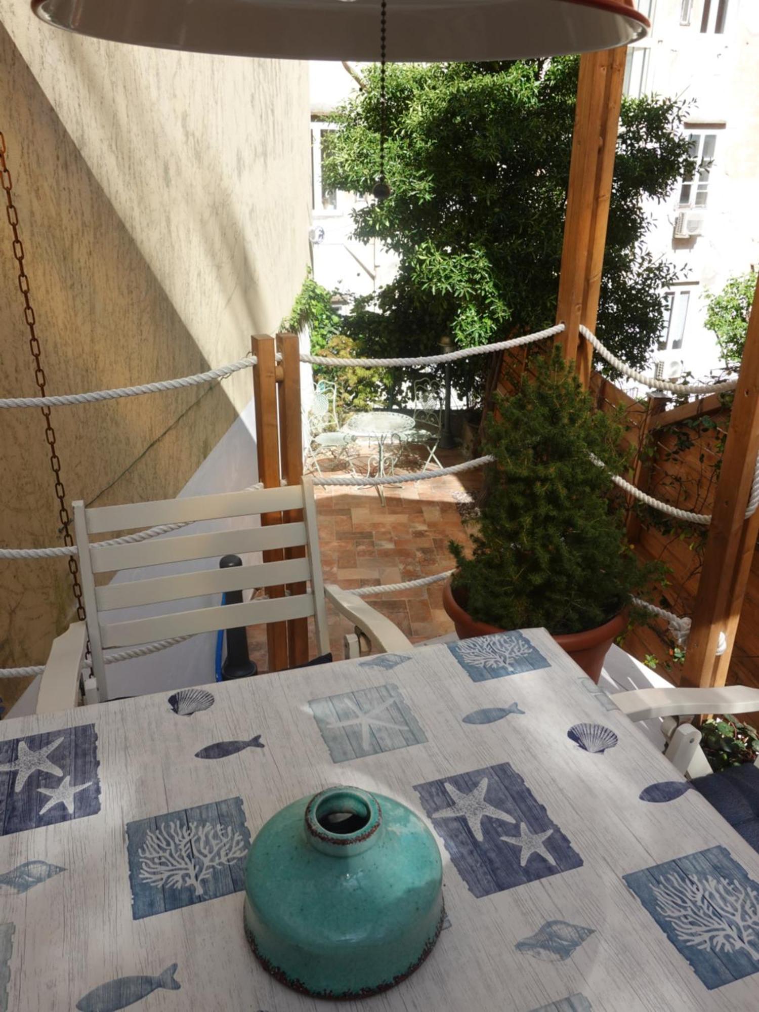 Cavana Cosy Apartment With Garden Near The Sea Трієст Екстер'єр фото