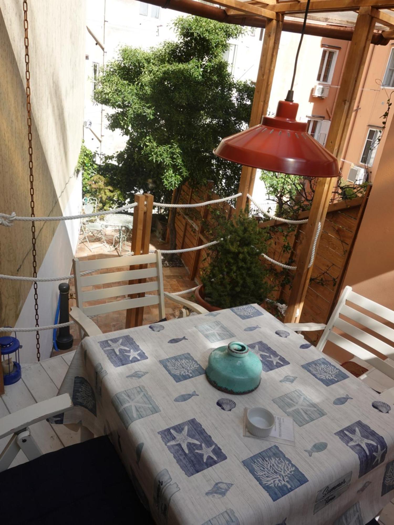 Cavana Cosy Apartment With Garden Near The Sea Трієст Екстер'єр фото