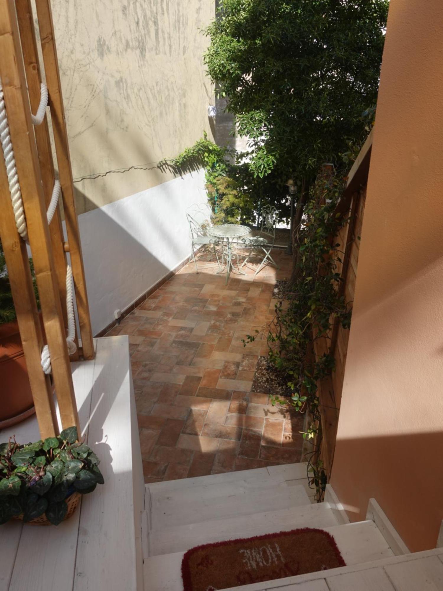 Cavana Cosy Apartment With Garden Near The Sea Трієст Екстер'єр фото